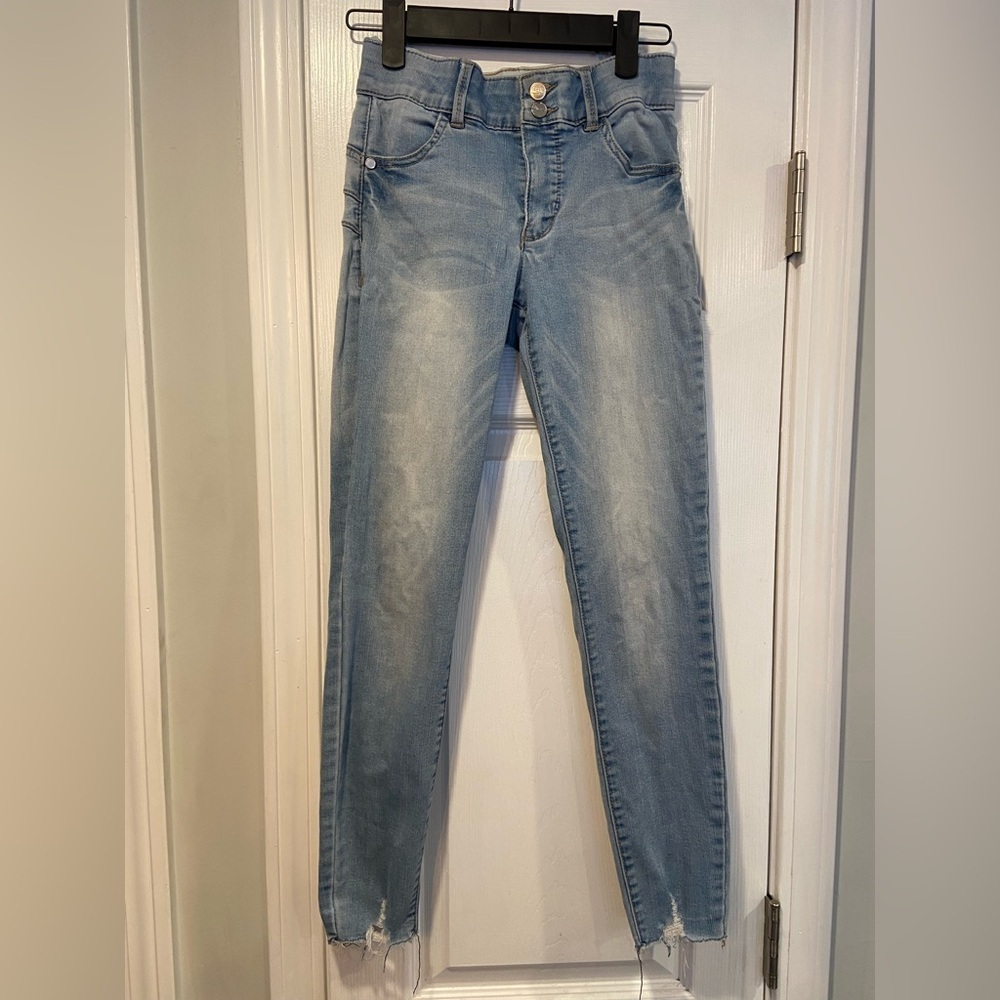 Candies Size 26” Stretch Waist Low Rise Light Wash Distressed Hem Skinny Jeans
